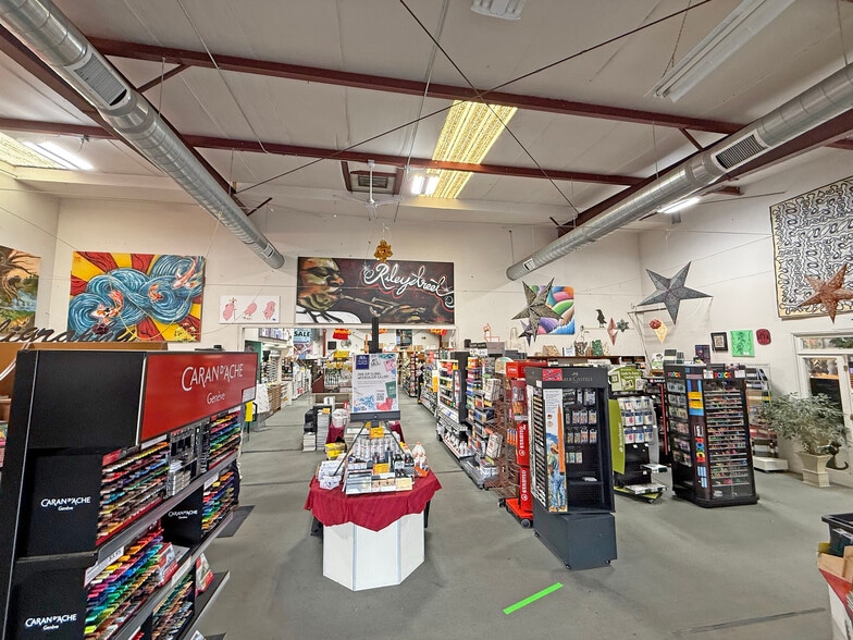 More Photos Of 103 Maxwell Ct, Santa Rosa Warehouse For Sale
