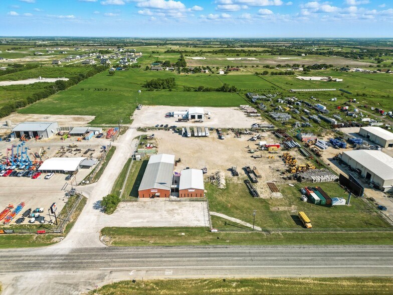 More Photos Of 16430 W US Highway 380, Ponder Warehouse For Sale