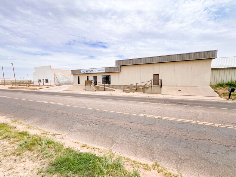 Primary Photo Of 1001-1009 W Industrial Ave, Midland Warehouse For Sale