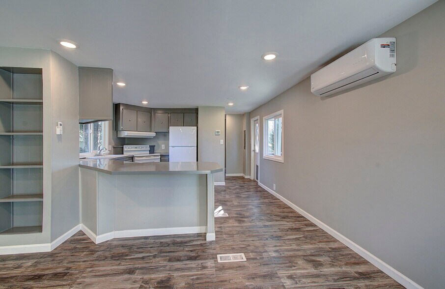 More Photos Of 10605 NE 117th Ave, Vancouver Industrial For Sale