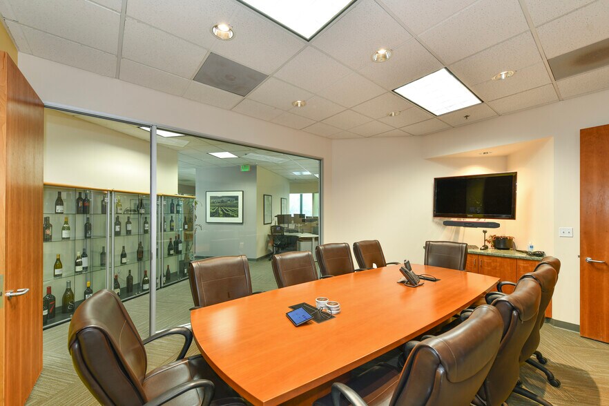 More Photos Of 899 Adams St, Saint Helena Office For Sale