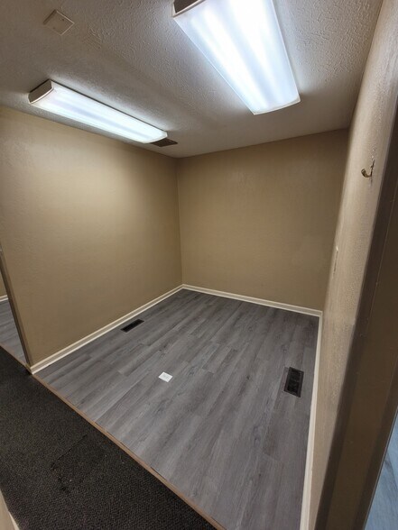 More Photos Of 1401 Dawson Rd, Albany Medical For Sale