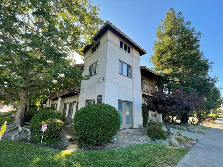 More Photos Of 414 W Napa St, Sonoma Office For Lease