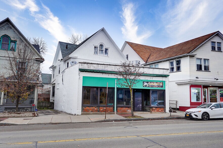 More Photos Of 1132 Monroe Ave, Rochester Freestanding For Sale