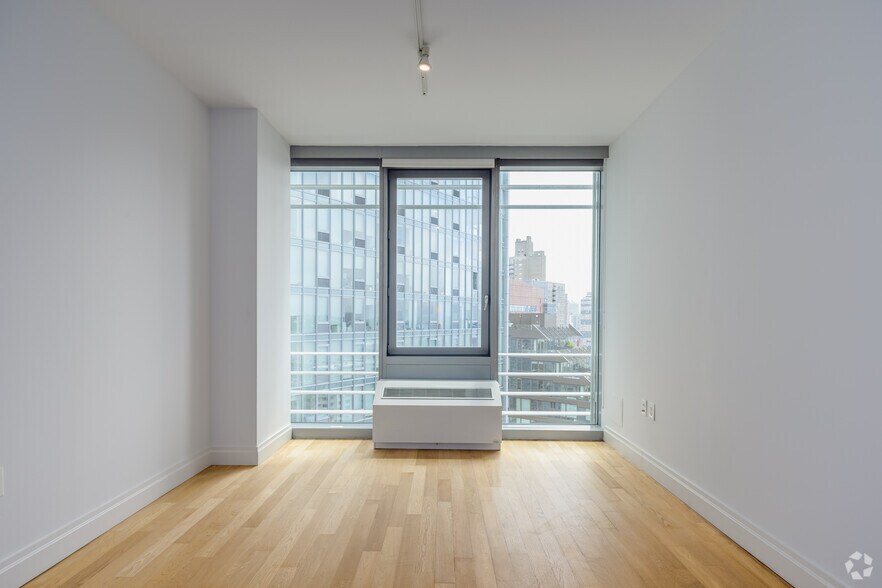 More Photos Of 550 W 54th St, New York Apartments For Lease