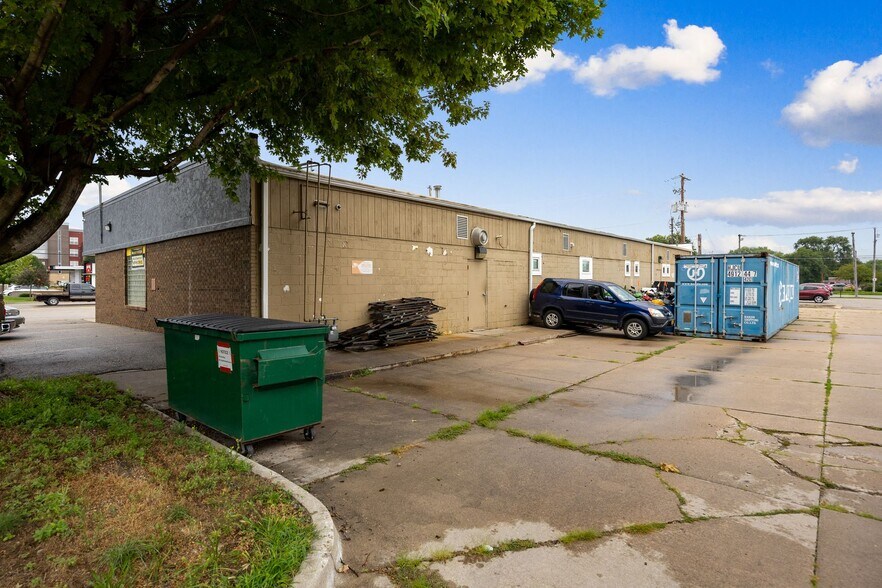More Photos Of , Iowa City General Retail For Sale