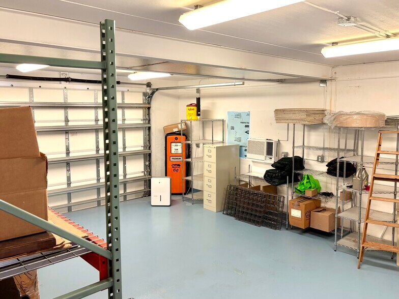 More Photos Of 218 S F St, Lake Worth Beach Warehouse For Sale