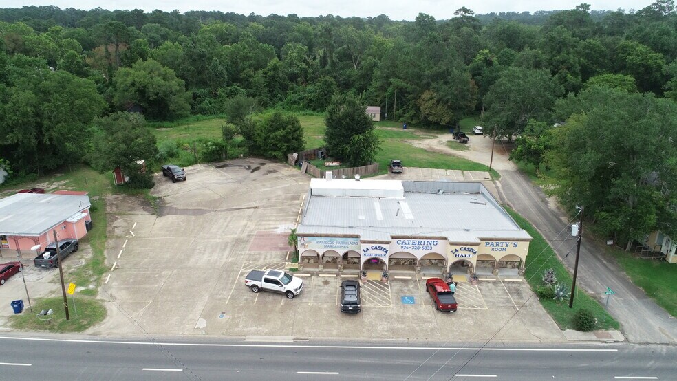 Primary Photo Of 215 S Washington, Livingston General Retail For Sale