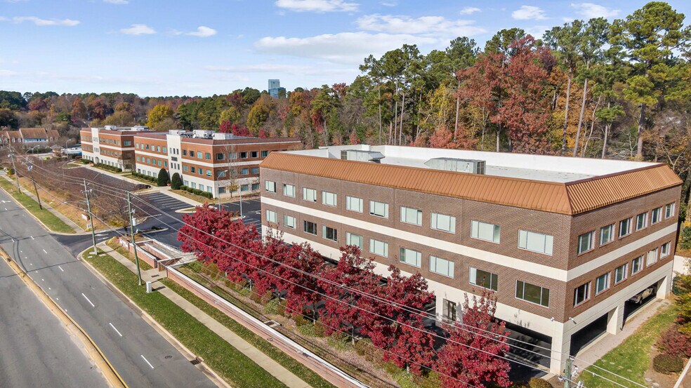 More Photos Of 353 E Six Forks Rd, Raleigh Office For Lease