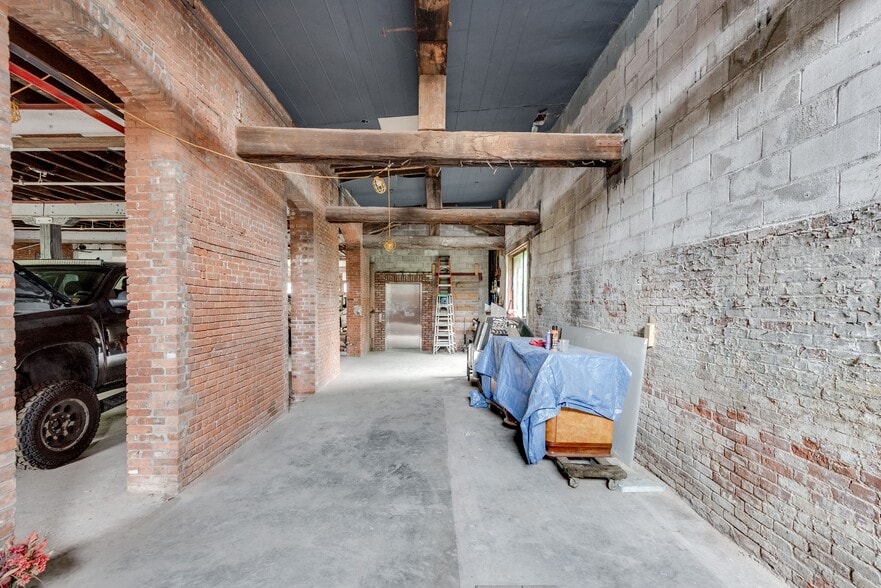 More Photos Of 110 Kent Ave, Brooklyn Warehouse For Sale