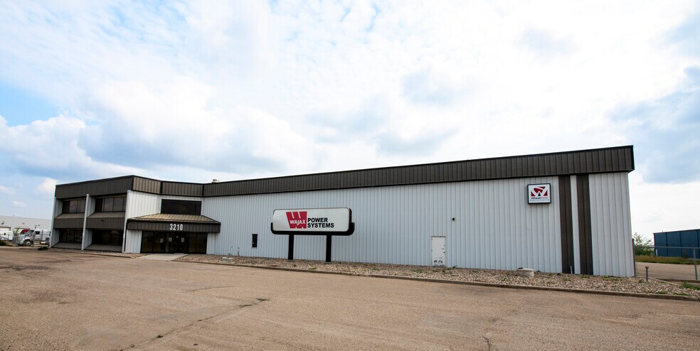 Primary Photo Of 3210 Idylwyld Dr N, Saskatoon Warehouse For Lease