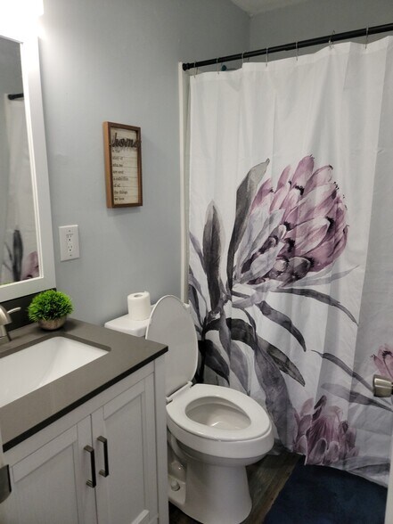 More Photos Of 1225 N Highland Ave, Jackson Apartments For Sale