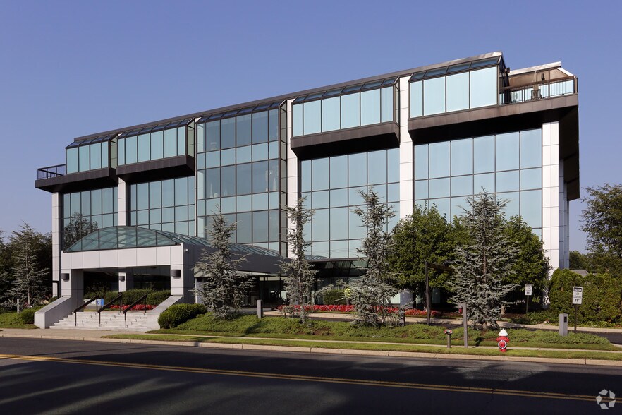 More Photos Of 505 Main St, Hackensack Office For Lease