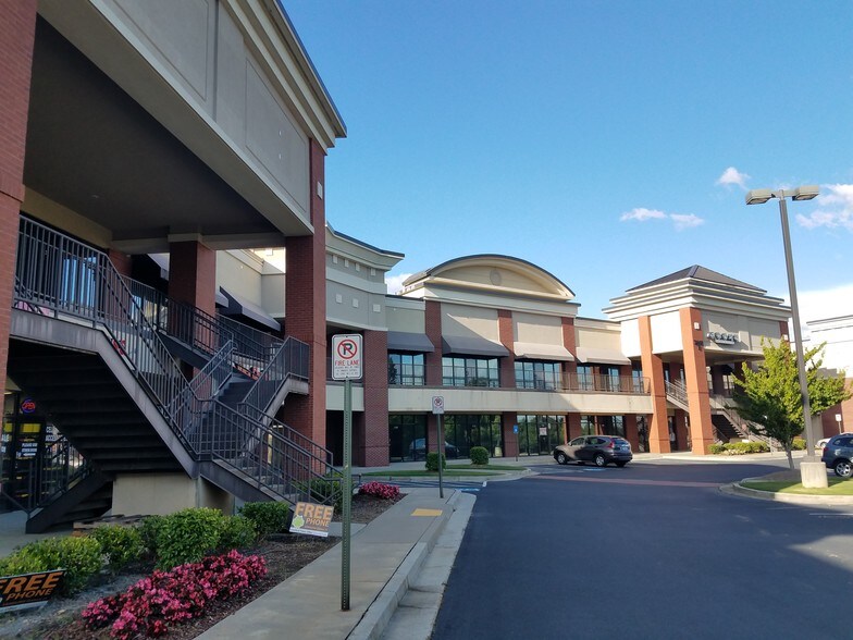 More Photos Of 2645 N Berkeley Lake Rd, Duluth Storefront For Sale