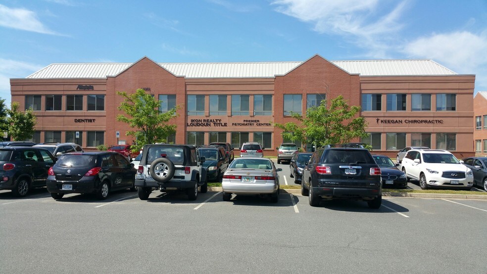 More Photos Of 44355 Premier Plaza, Ashburn Office For Sale