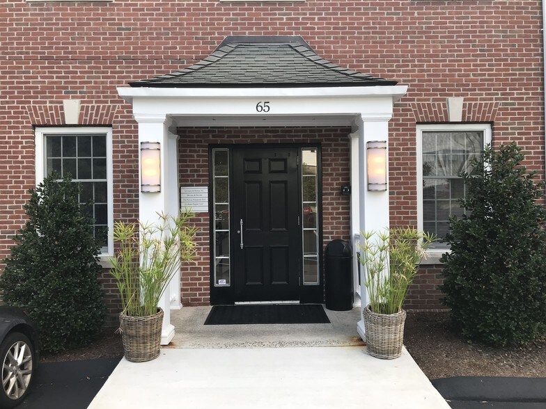 More Photos Of 65 East Ave, Norwalk Office For Lease