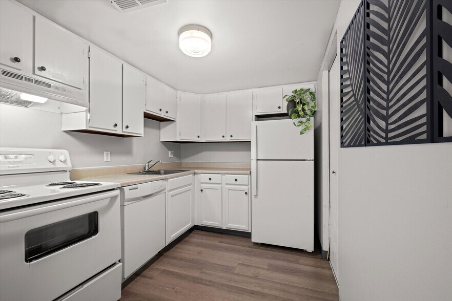 More Photos Of 210-308 Westinghouse Ave, Wilmerding Apartments For Sale