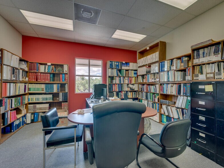 More Photos Of 1815 S Highway 183, Leander Office For Sale