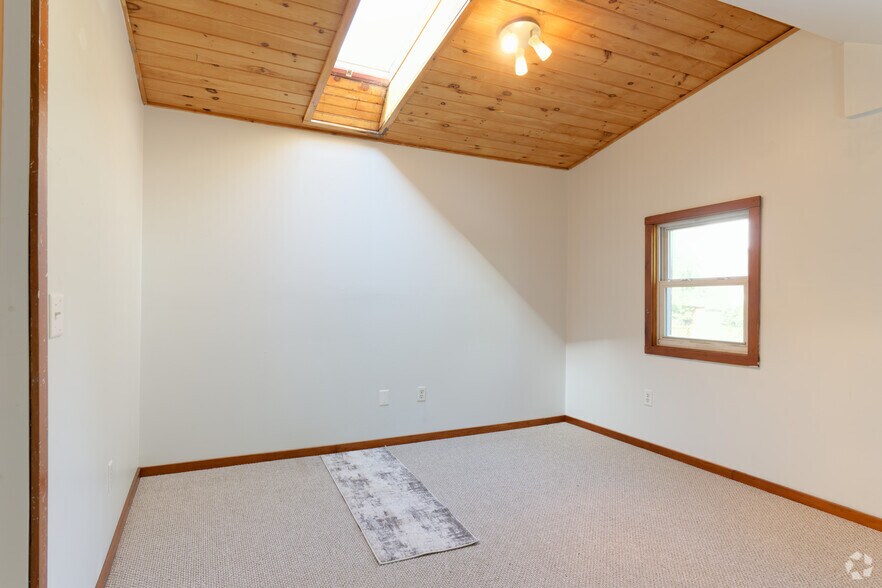 More Photos Of 4966 NY-414, Burdett Specialty For Sale