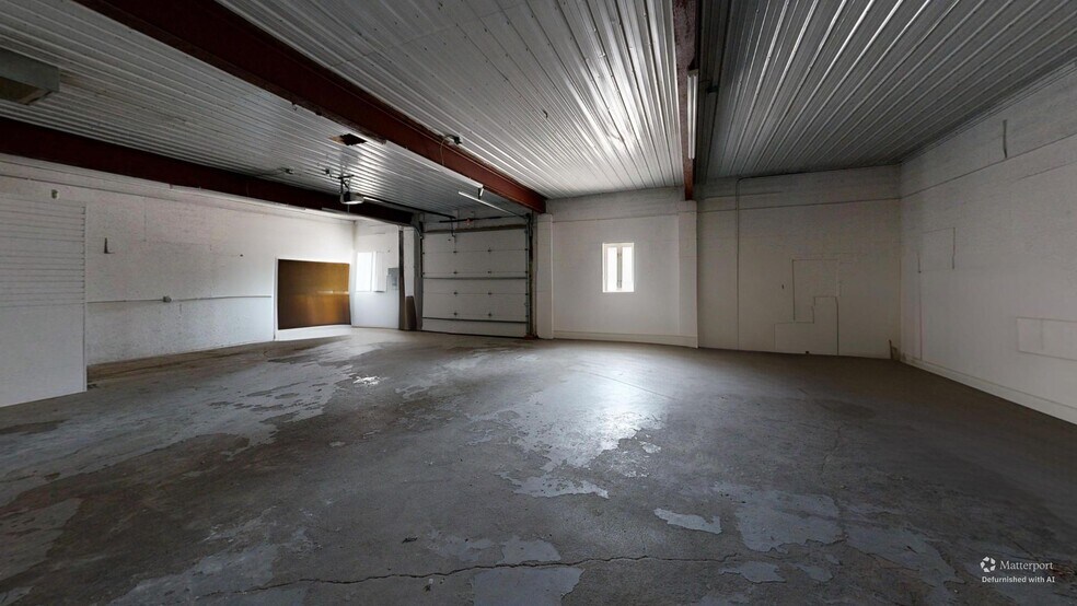 More Photos Of 520 Spring St, Fort Wayne Warehouse For Lease