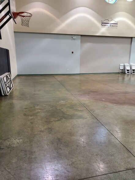 More Photos Of 4700 E Walnut Ave, Orange Religious Facility For Sale