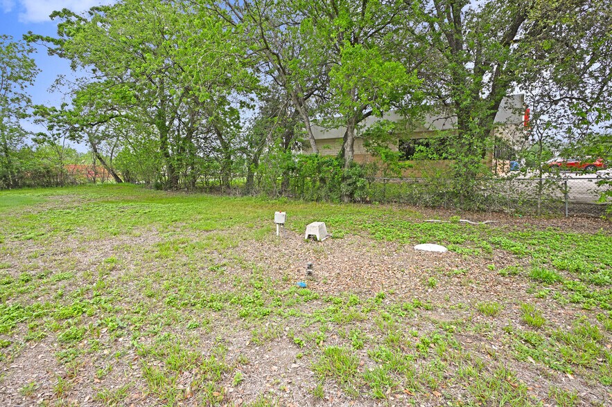 More Photos Of 1426 S State Highway 46, New Braunfels Land For Sale