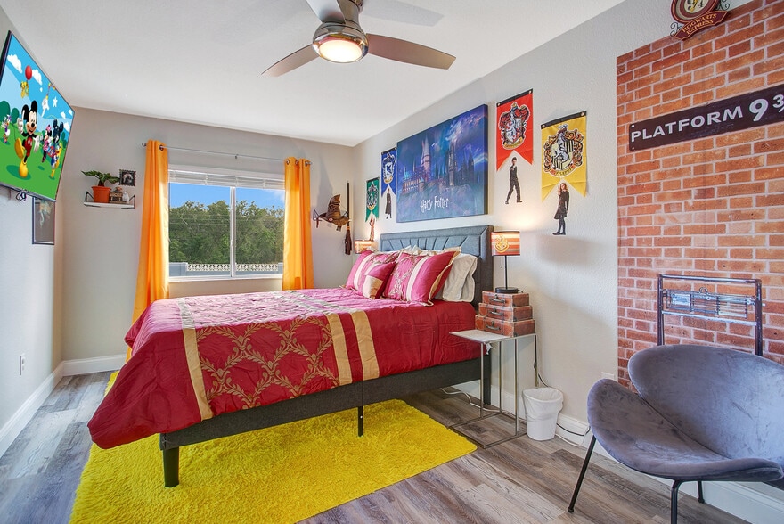 More Photos Of 141 Coco Plum Dr, Davenport Apartments For Sale