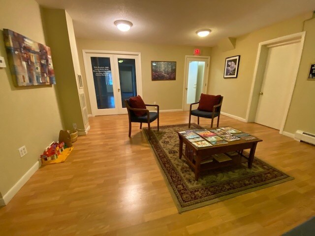 More Photos Of 100-108 Russell St, Hadley Medical For Lease