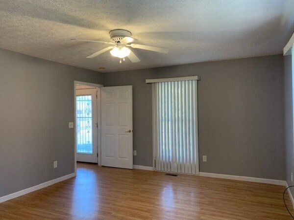 More Photos Of 1420 Hills Chapel Rd, Manchester Apartments For Sale