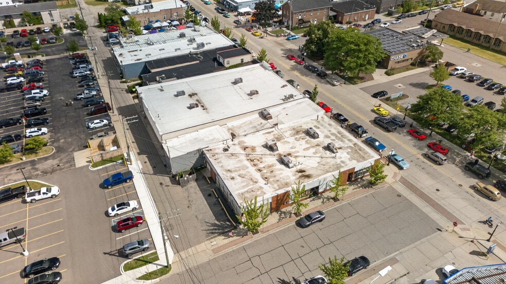 More Photos Of 458 Main St, Belleville Storefront Retail Office For Sale