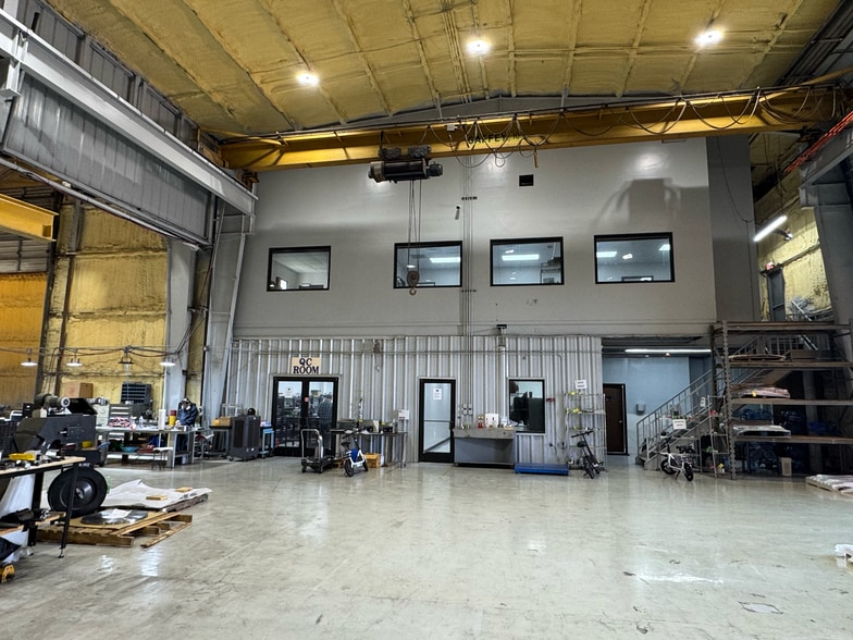 More Photos Of 12734 Tanner Rd, Houston Manufacturing For Sale