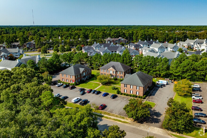 More Photos Of 231 Westlake Rd, Fayetteville Office For Lease