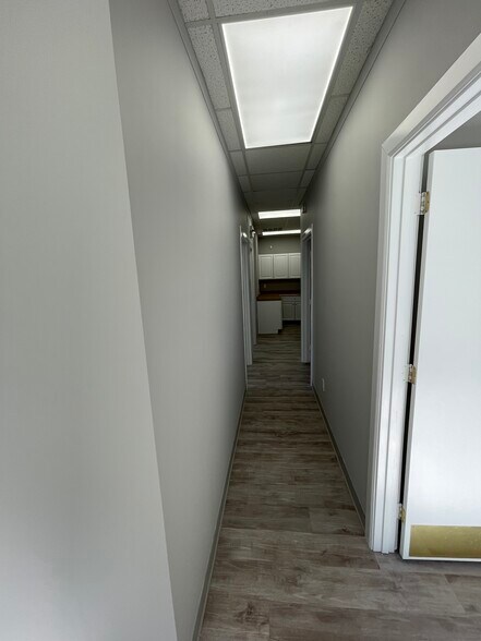 More Photos Of 189 Main Rd, Riverhead Medical For Lease