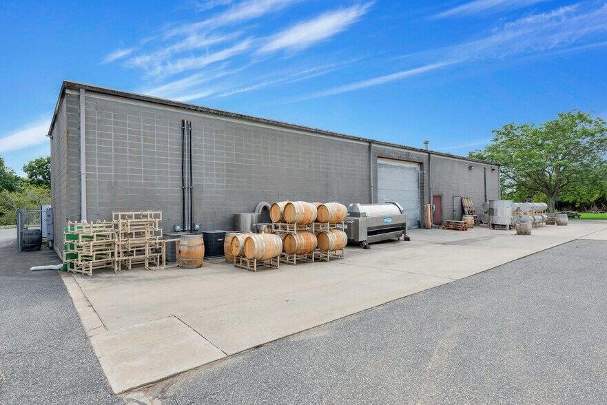 More Photos Of 44075 Rte 25, Peconic Winery Vineyard For Sale