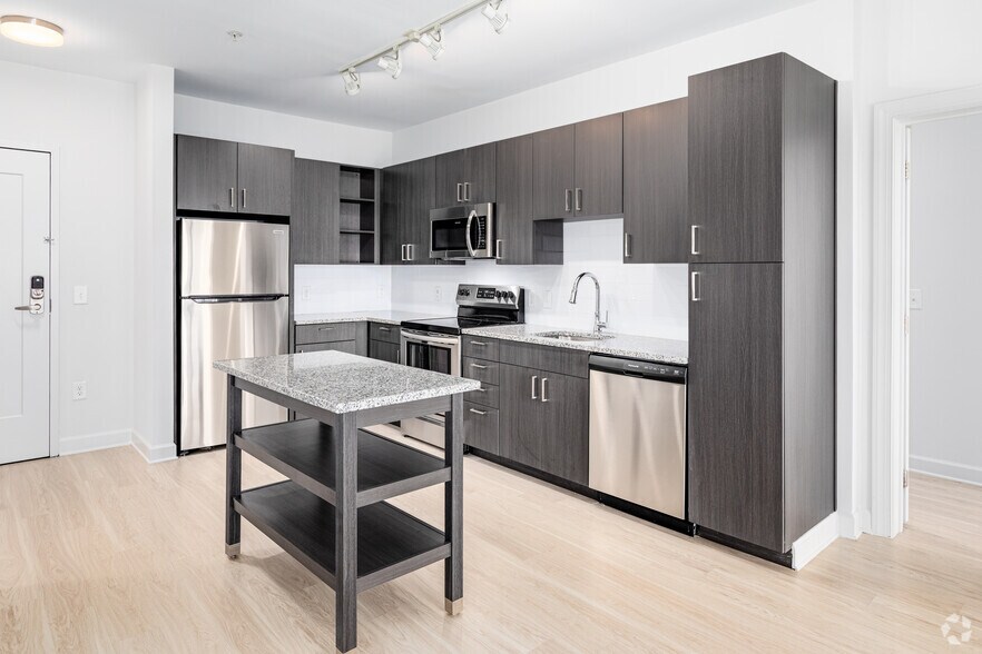 More Photos Of 4650 Van Buren St, Riverdale Park Apartments For Lease