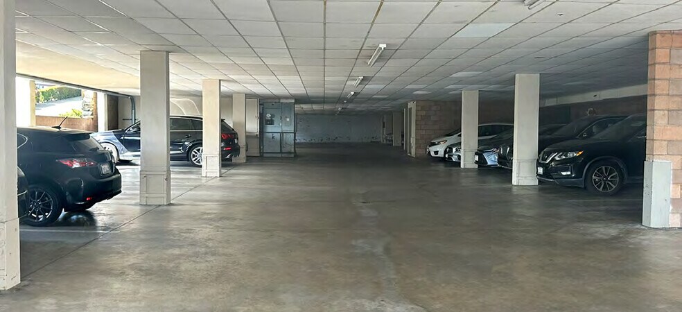 More Photos Of 2950 Whipple Ave, Redwood City Medical For Sale