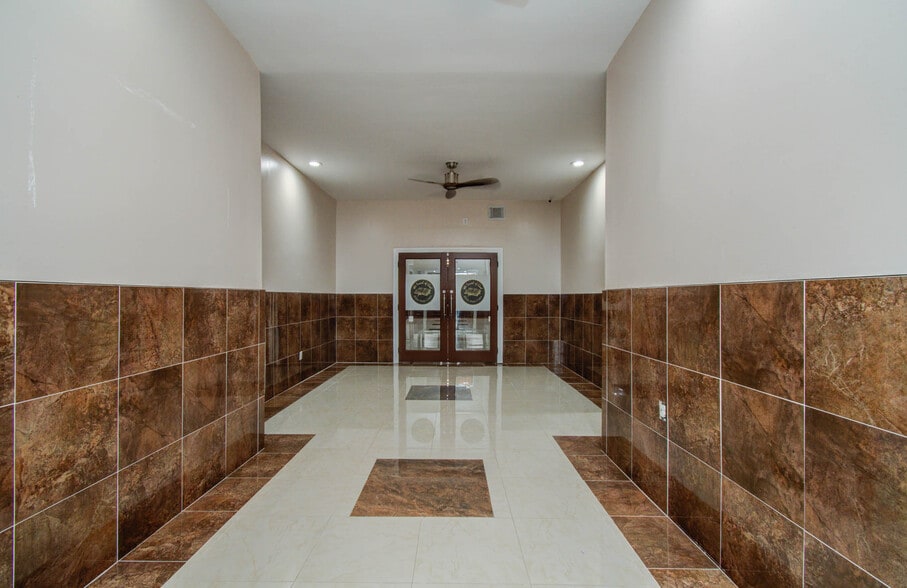 More Photos Of 11411 Homestead Rd, Houston Religious Facility For Sale