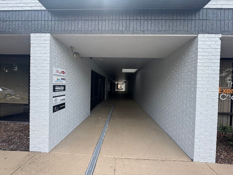 More Photos Of 3802 Ehrlich Rd, Tampa Medical For Lease