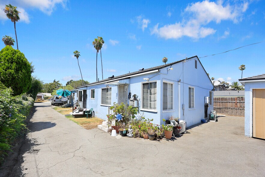 More Photos Of 1758 Lincoln Ave, Pasadena Apartments For Sale