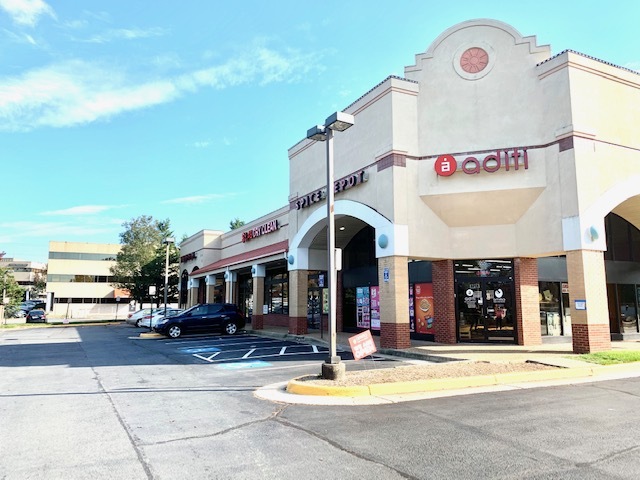 Primary Photo Of 600 Carlisle Dr, Herndon General Retail For Lease