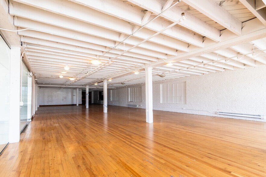 More Photos Of 2973 16th St, San Francisco Office For Lease
