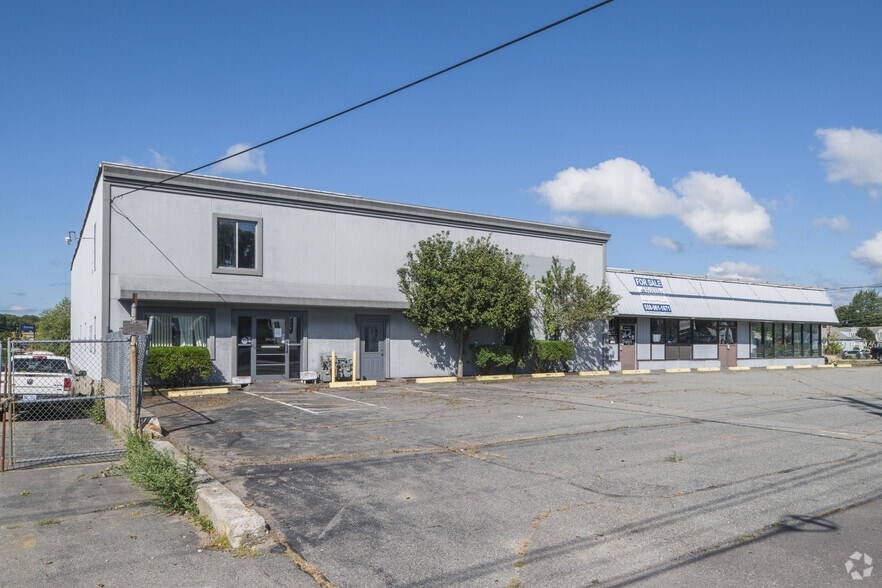 More Photos Of 525-527 Church St, New Bedford Light Manufacturing For Sale