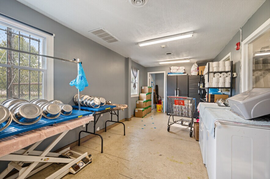 More Photos Of 12-28 McCandless Ave, Pittsburgh Light Distribution For Lease