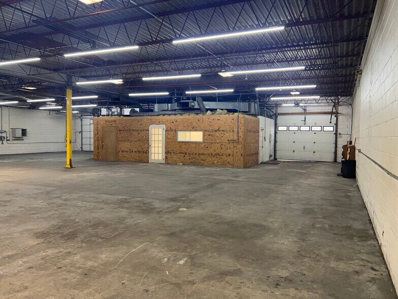 More Photos Of 119 Horsham Rd, Horsham Township Light Distribution For Lease