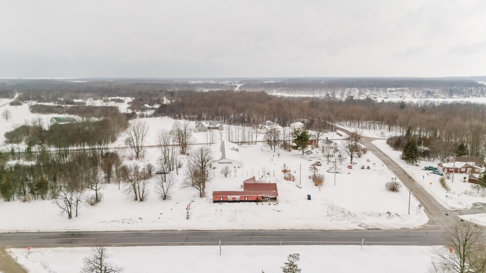 More Photos Of 8541 State Route 3, Henderson General Retail For Sale