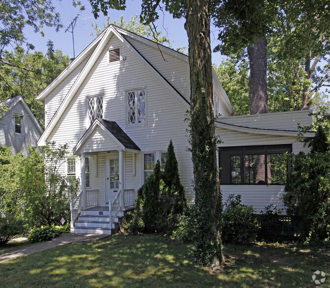 More Photos Of 350 Main St, Chatham Office Residential For Sale
