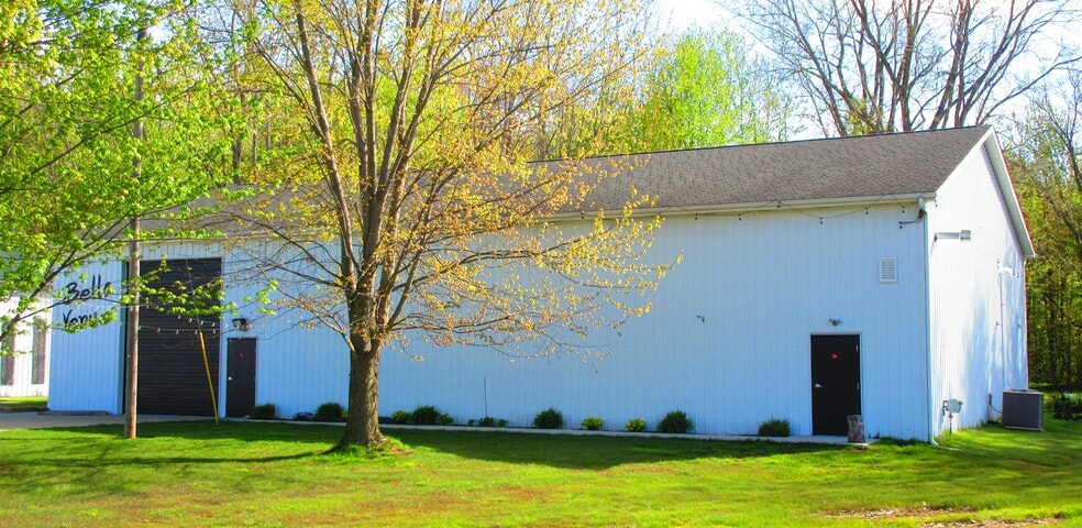 More Photos Of 14130 N Saginaw Rd, Clio Warehouse For Sale