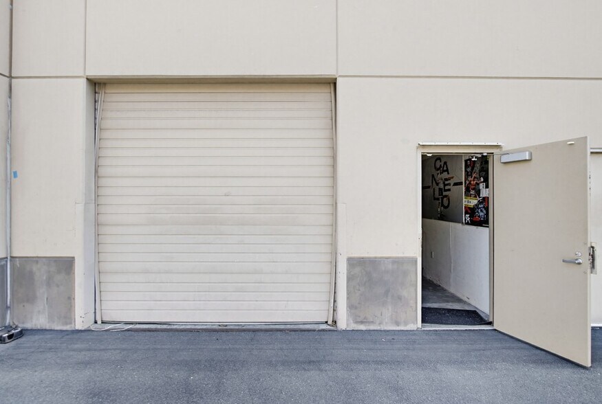 More Photos Of 1568 Lancaster Point Way, San Diego Flex For Sale