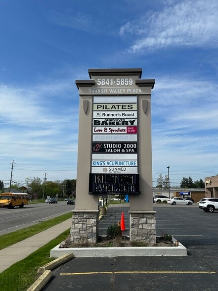 More Photos Of 5843 Transit Rd, Amherst Unknown For Lease