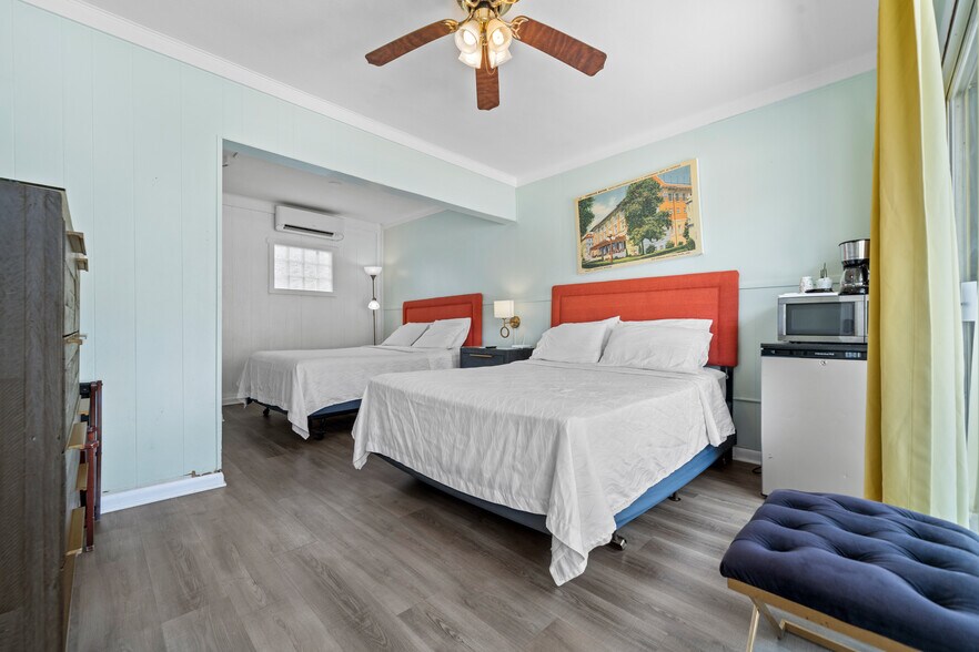 More Photos Of 741 Park Ave, Hot Springs Hotel For Sale